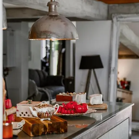 Nature House Chalet *